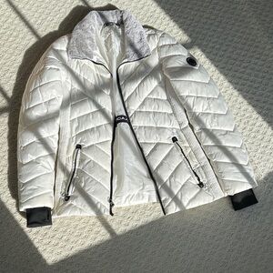 Nautica Women's White Puffer Jacket XS